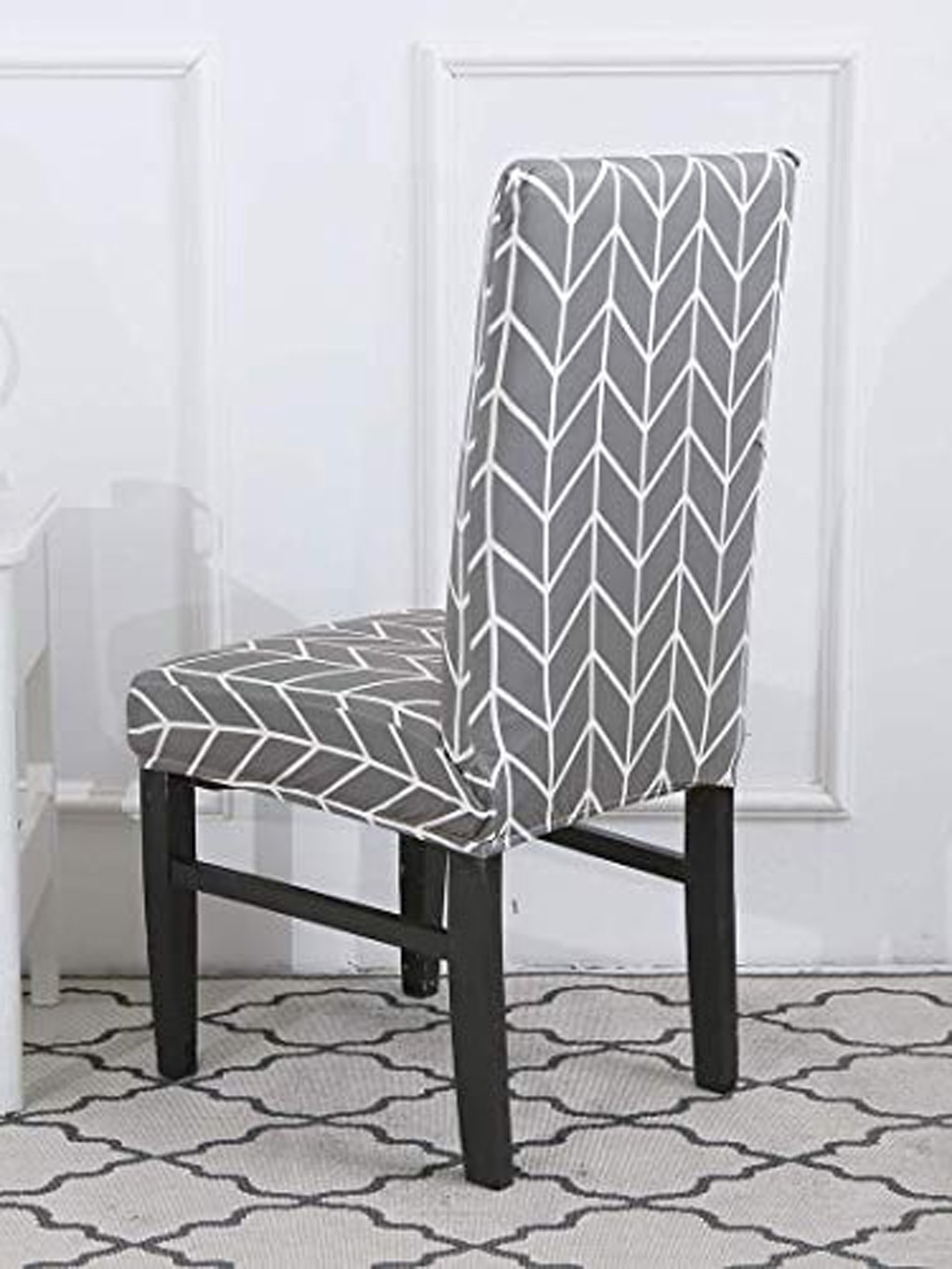 

HOUSE OF QUIRK Grey & White 6 Pieces Printed Durable Chair Covers