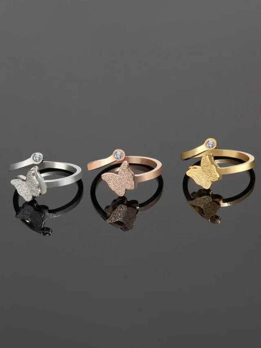 

VIEN Set Of 3 Matte Butterfly CZ-Studded Adjustable Rings, Rose