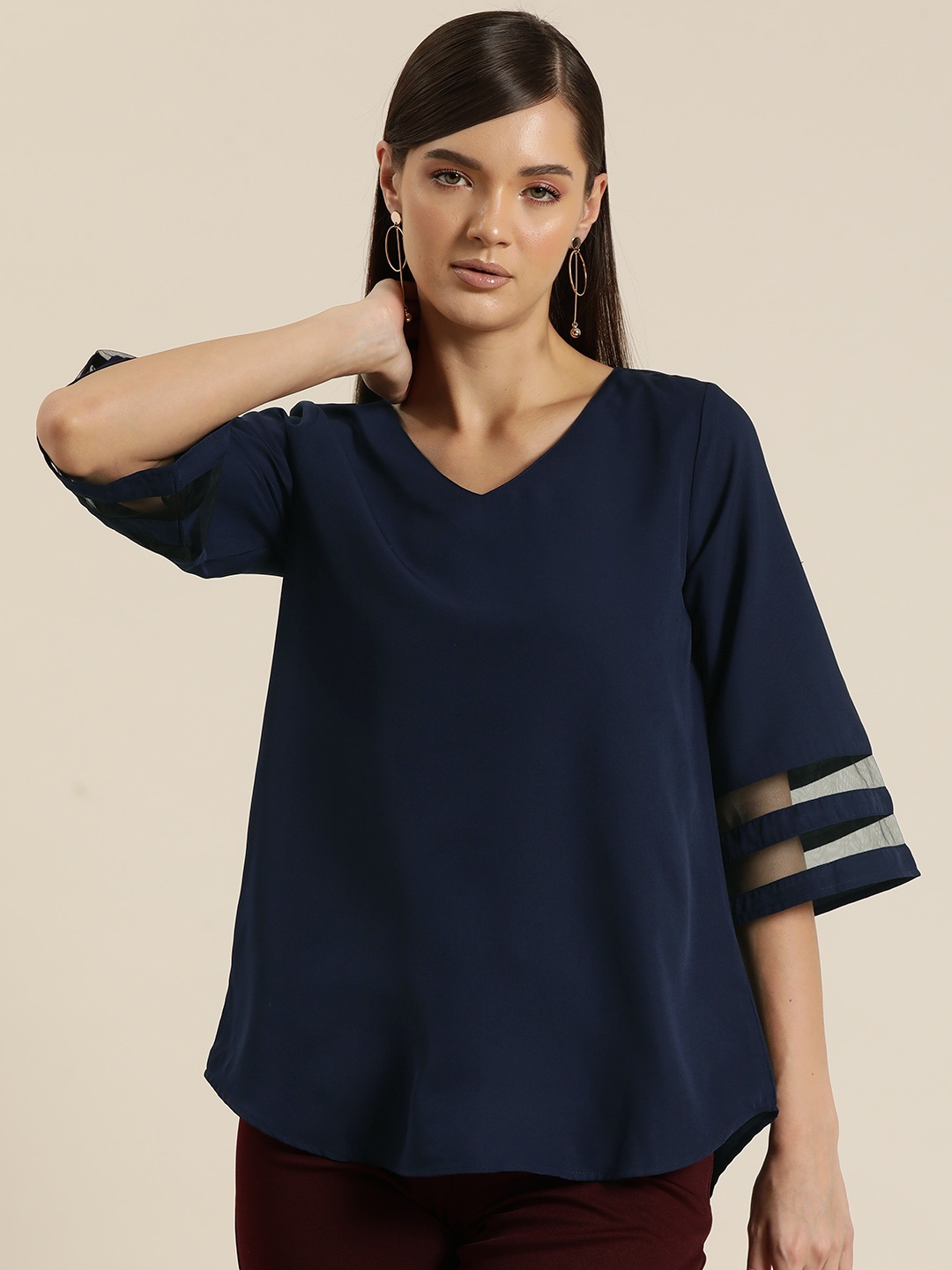 

Qurvii Flared Sleeves Crepe Top, Navy blue