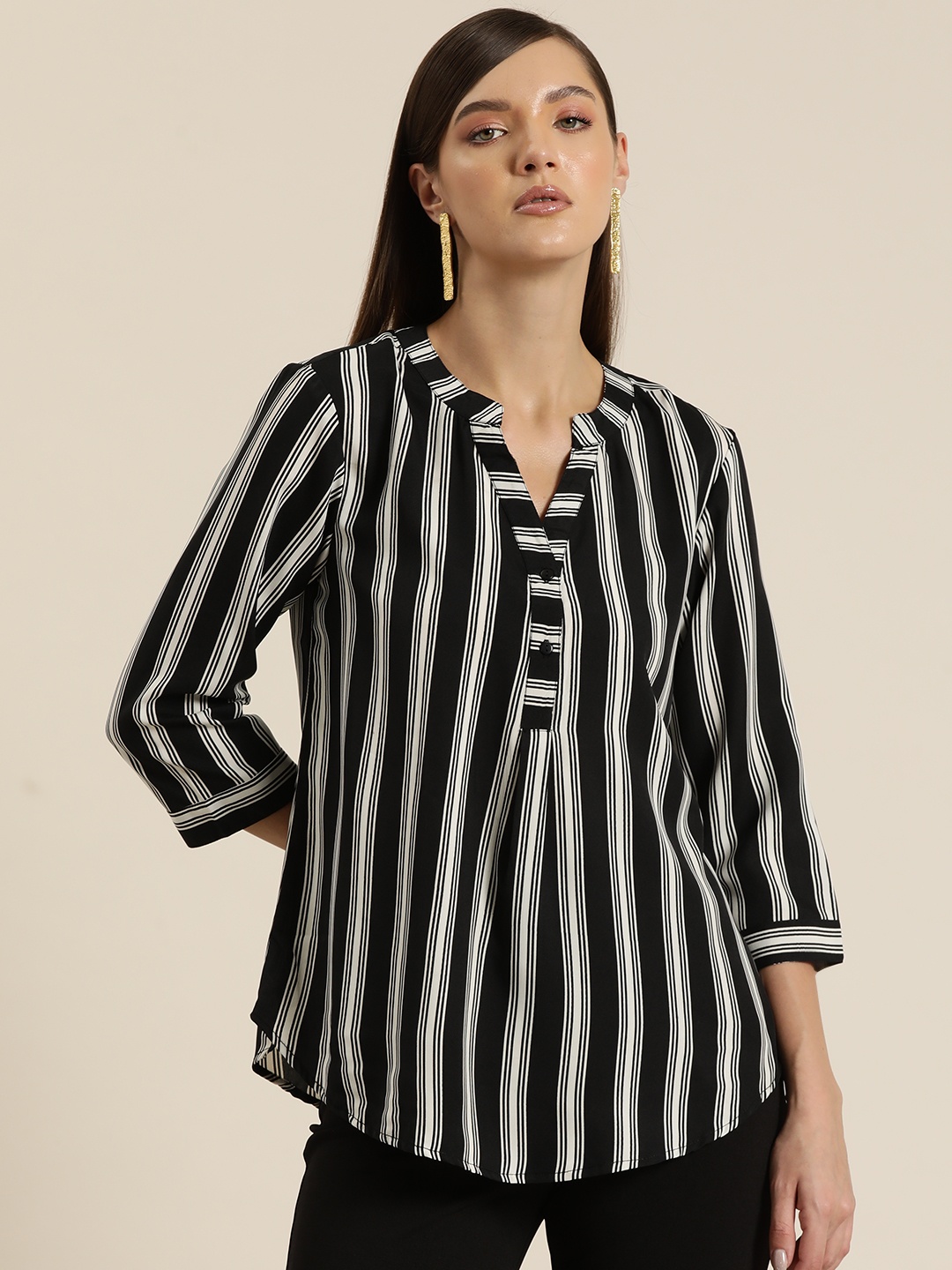 

Qurvii Women Comfort Opaque Striped Casual Shirt, Black