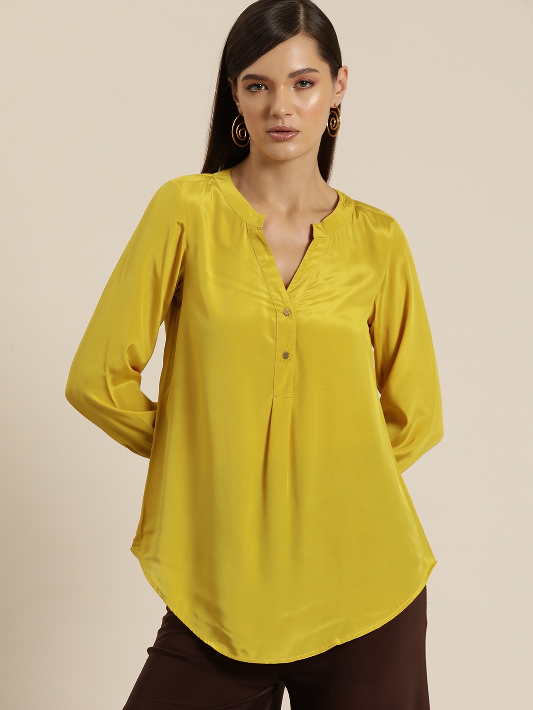 

Qurvii Women Comfort Opaque Solid Casual Shirt, Yellow