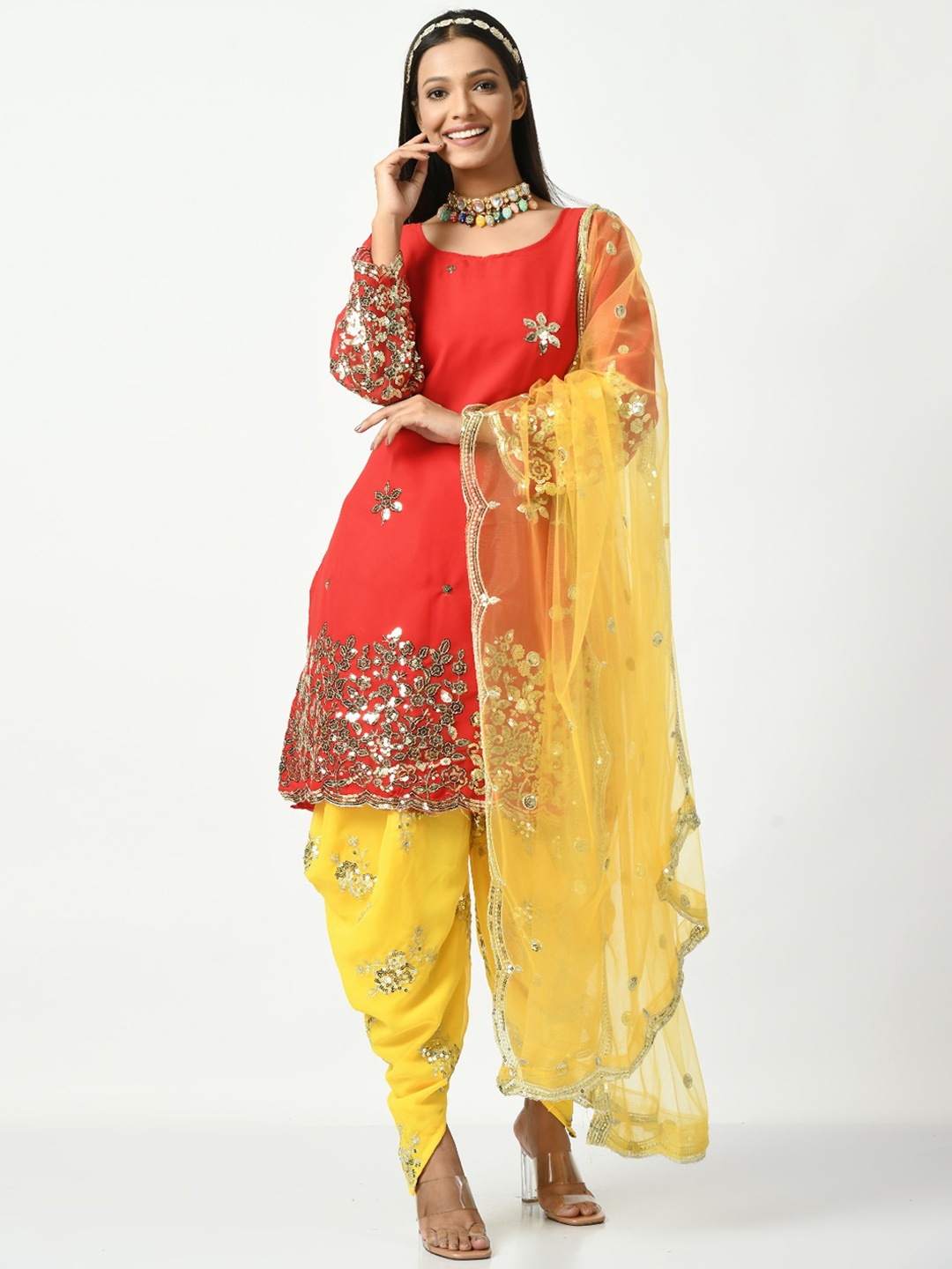 

Angroop Floral Sequinned Embroidered Regular Kurta With Patiala & Dupatta, Red
