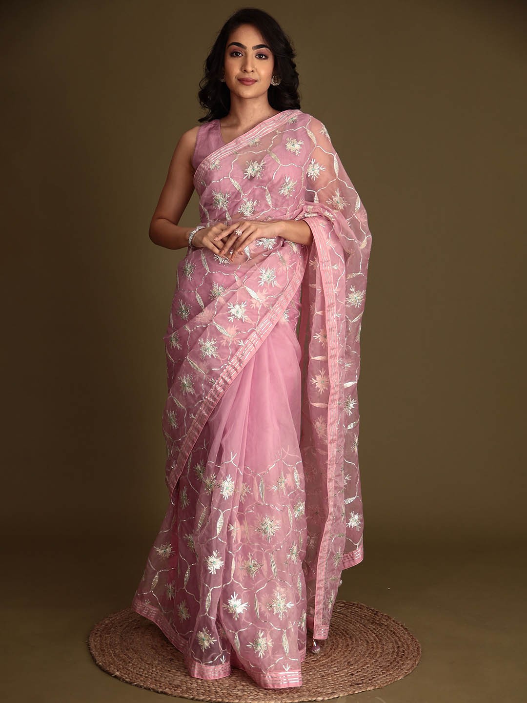 

ZARI Floral Embroidered Organza Saree, Pink