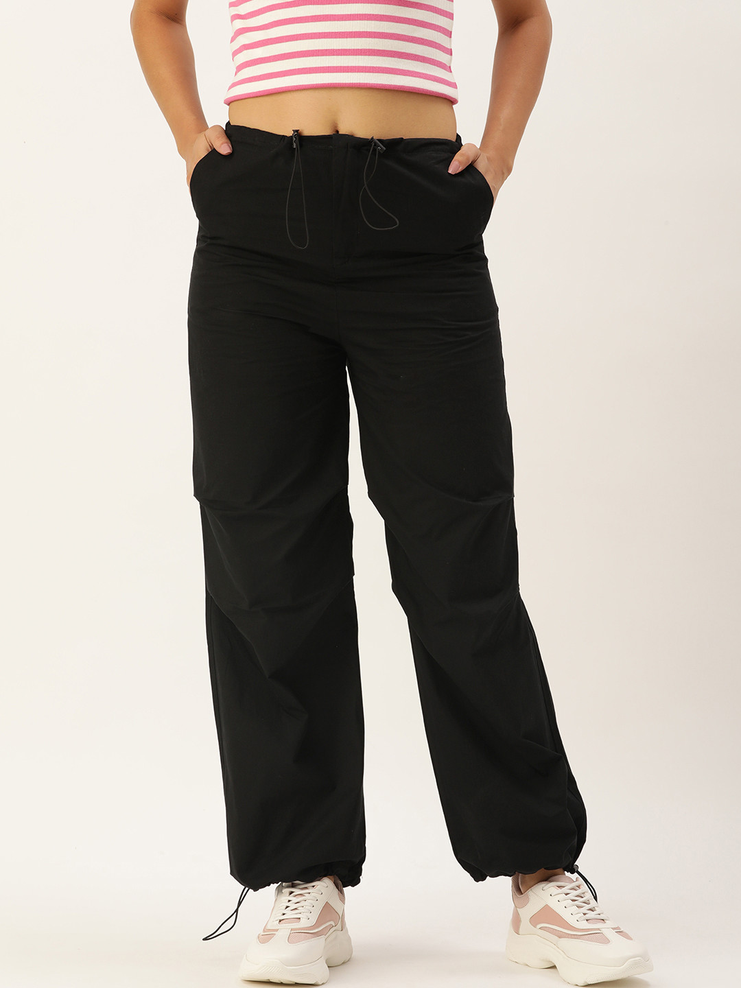 

SHECZZAR Women Relaxed Straight Leg Loose Fit High-Rise Cargos Trousers, Black