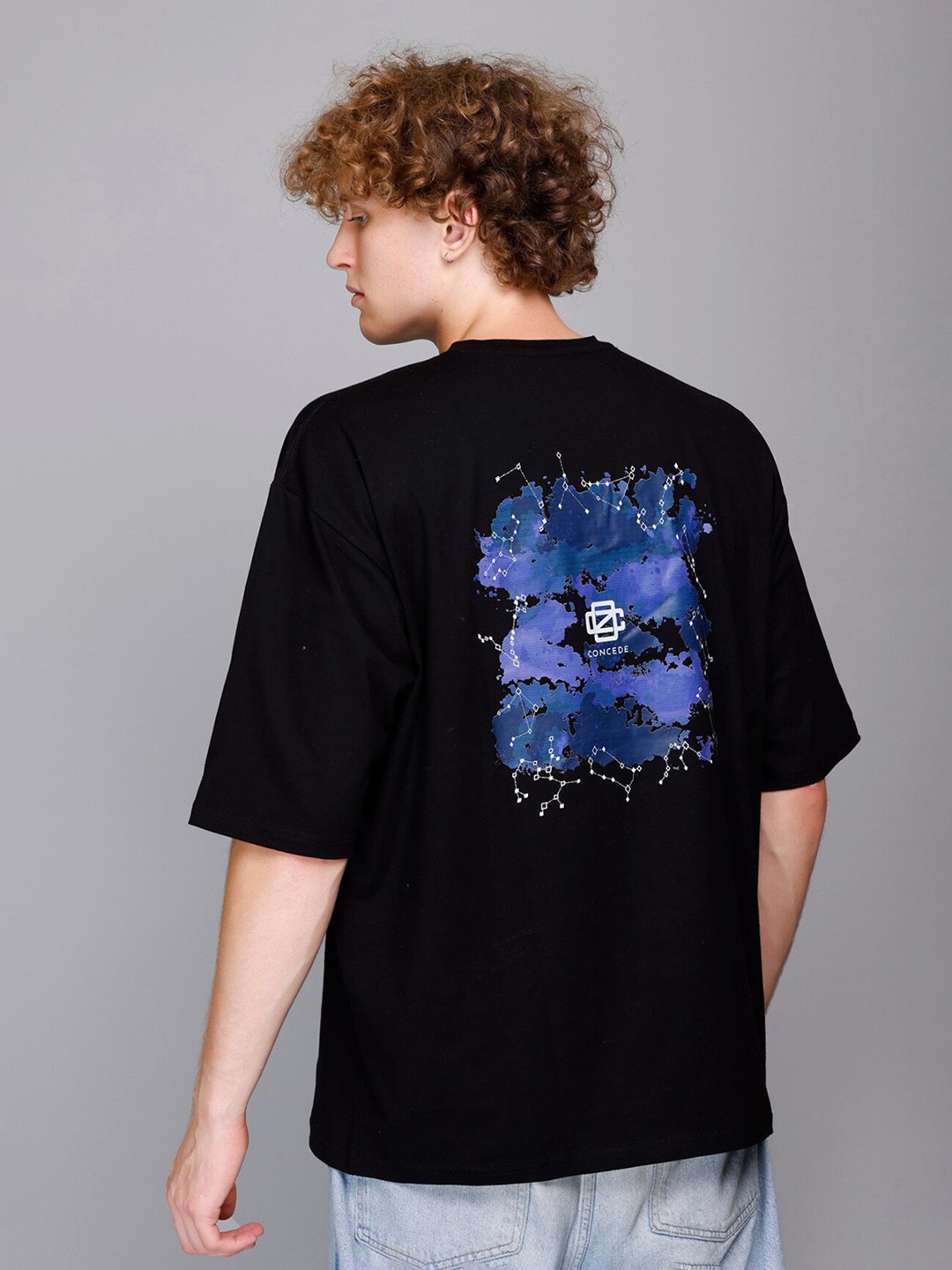 

Concede Abstract Printed Oversized Cotton T-shirt, Black