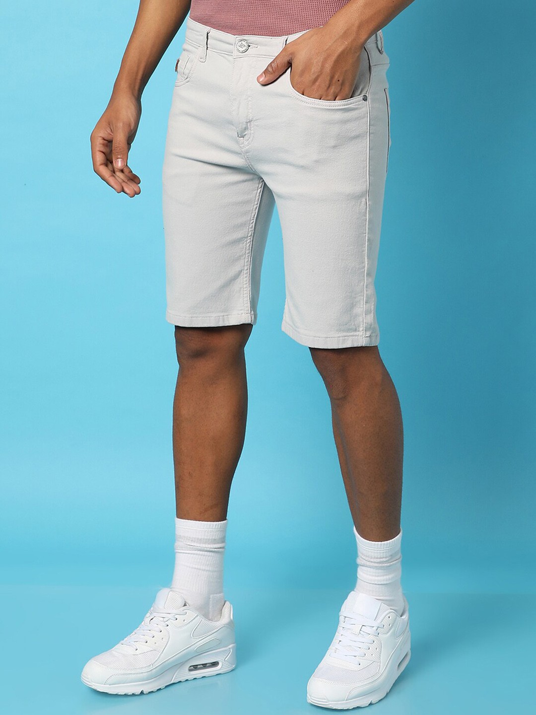 

Campus Sutra Men Washed Cotton Denim Shorts, Grey