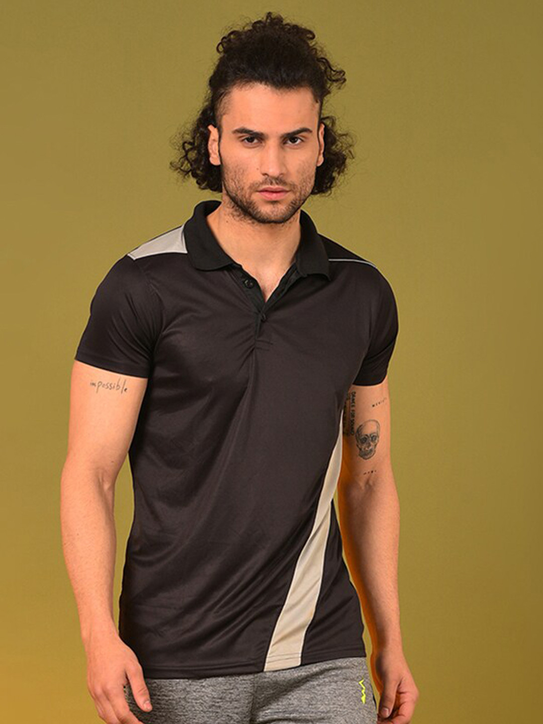 

Campus Sutra Black Colourblocked Polo Collar Sports T-shirt