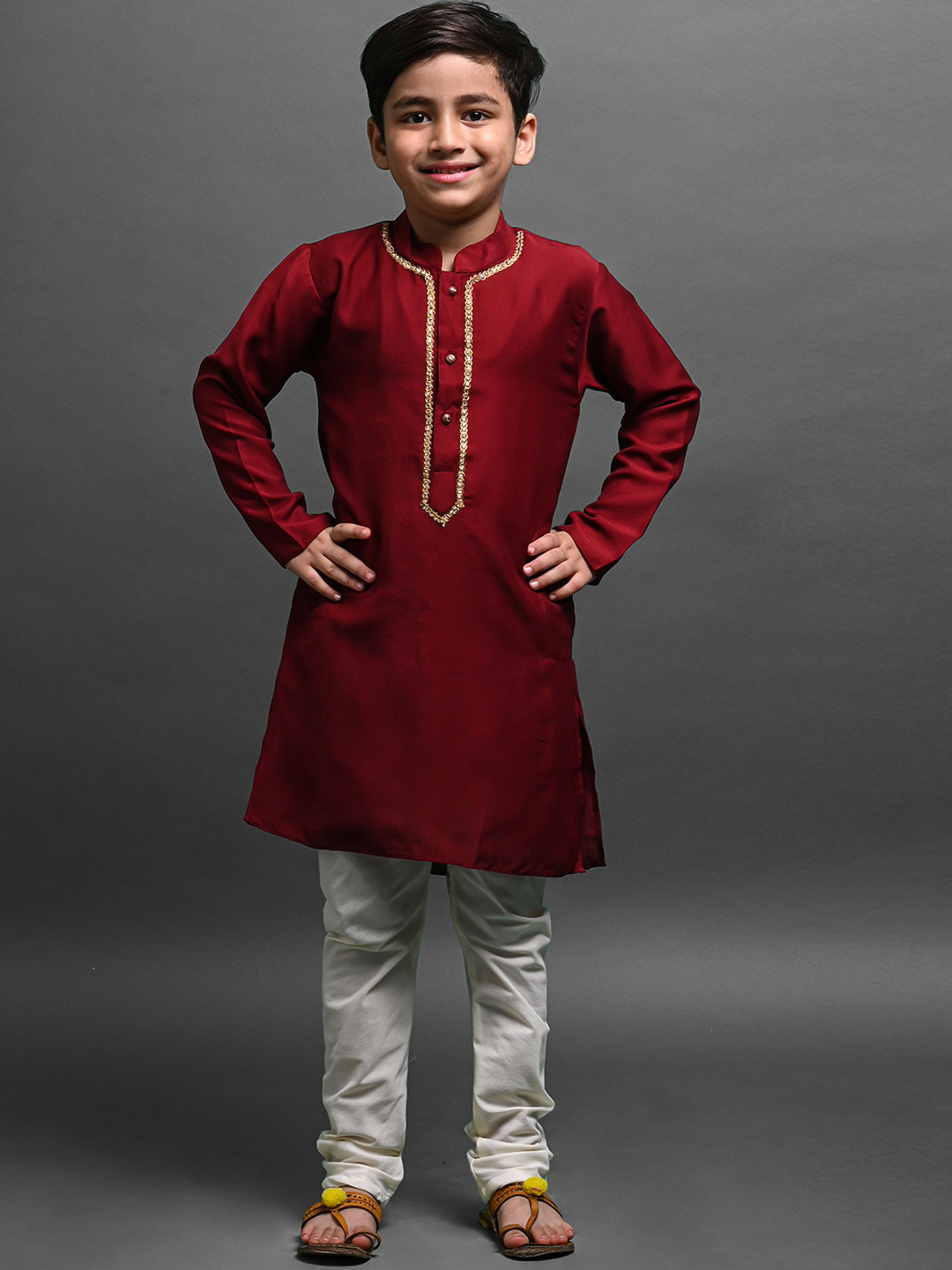 

VESHAM Boys Regular Gotta Patti Kurta with Pyjama, Maroon
