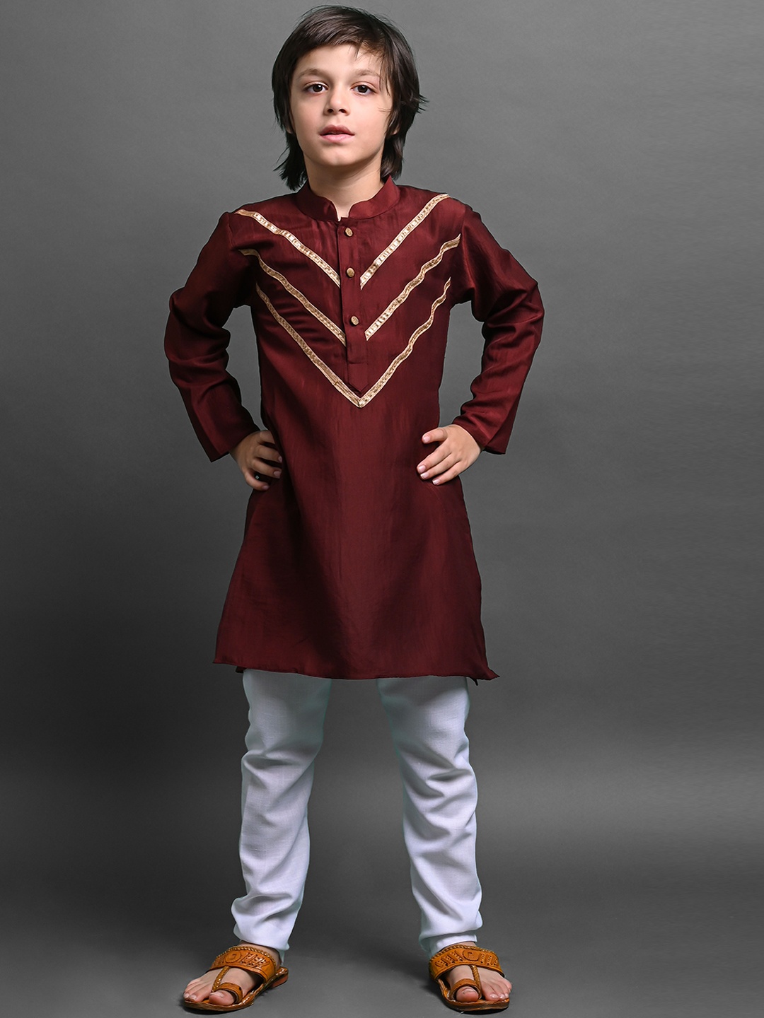 

VESHAM Boys Regular Gotta Patti Kurta with Pyjama, Maroon