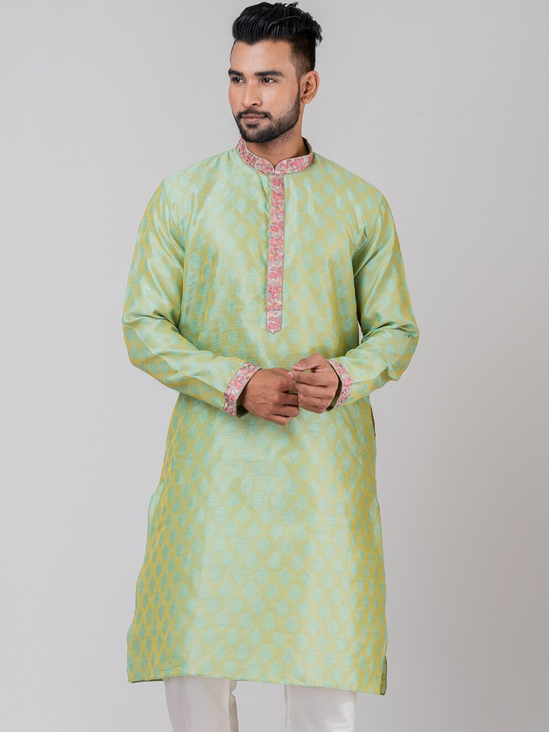 

HU - Handcrafted Uniquely Ethnic Motifs Printed Brocade Weave Straight Kurta, Green