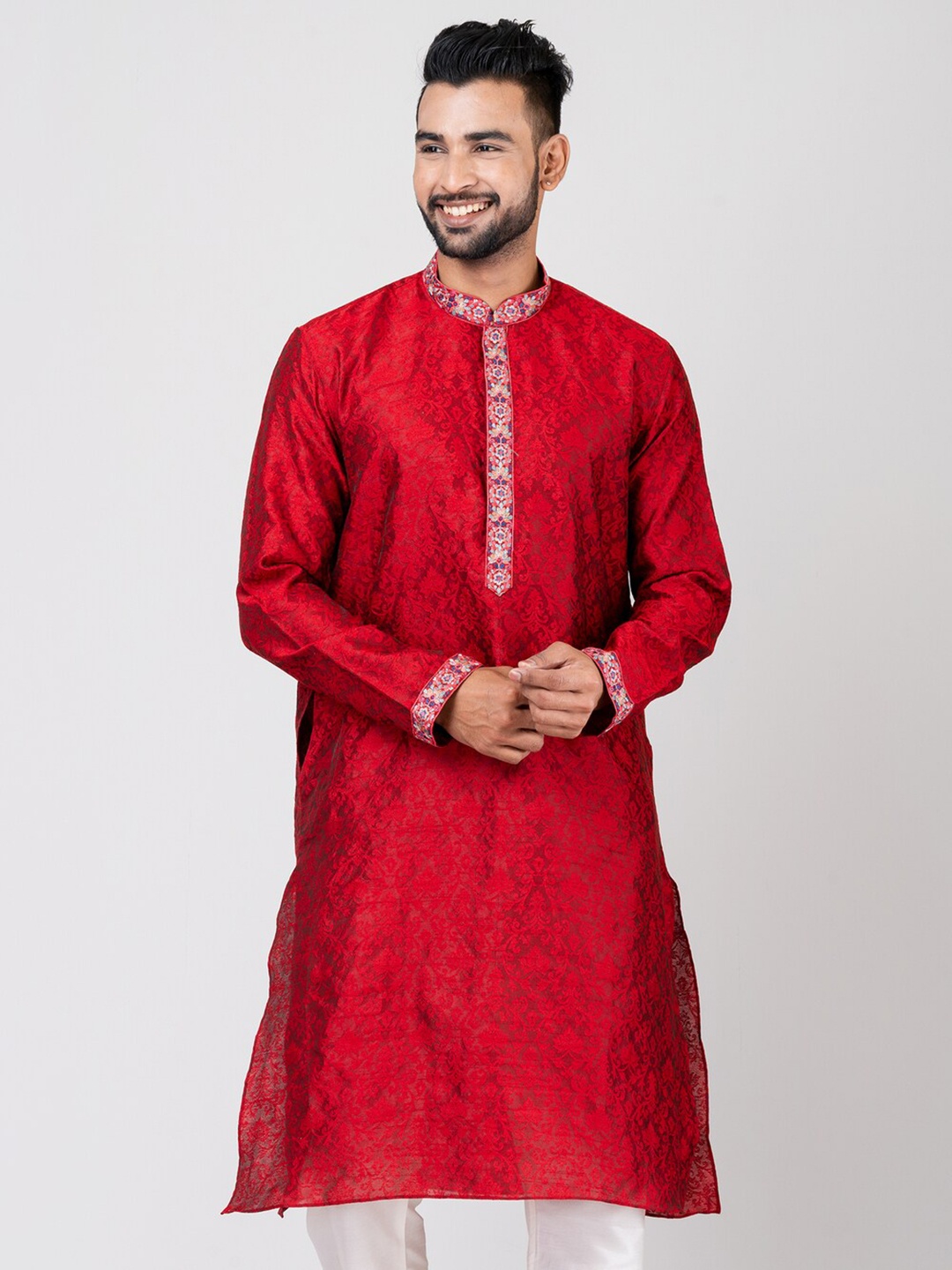 

HU - Handcrafted Uniquely Floral Printed Jacquard Weave Thread Work Jacquard Kurta, Red