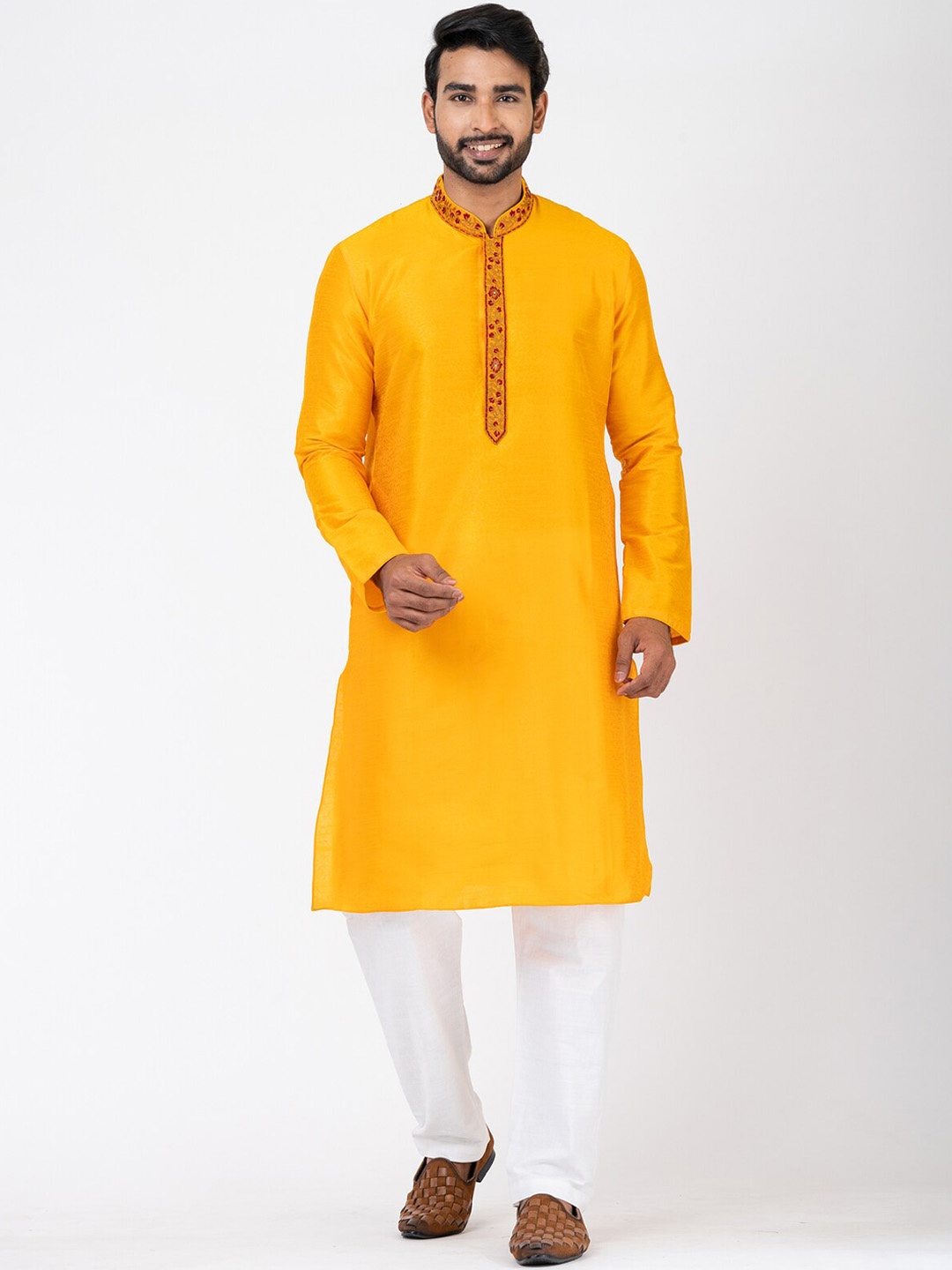 

HU - Handcrafted Uniquely Floral Embroidered Mandarin Collar Kurta, Yellow
