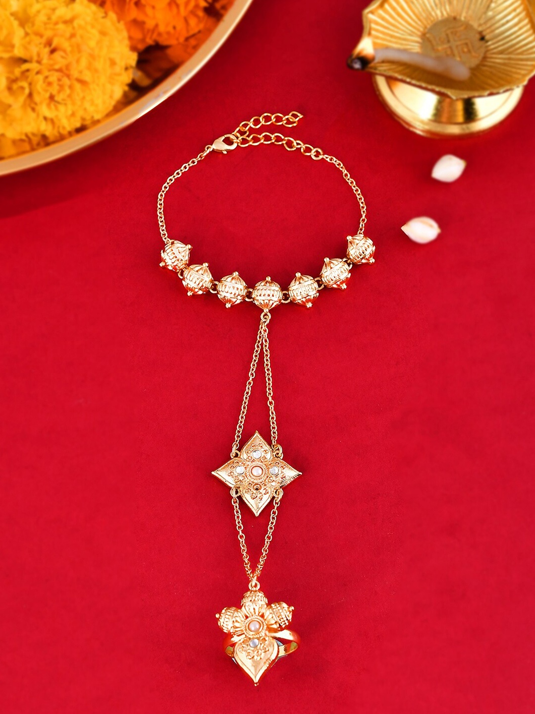 

Voylla Gold-Plated Link Bracelet