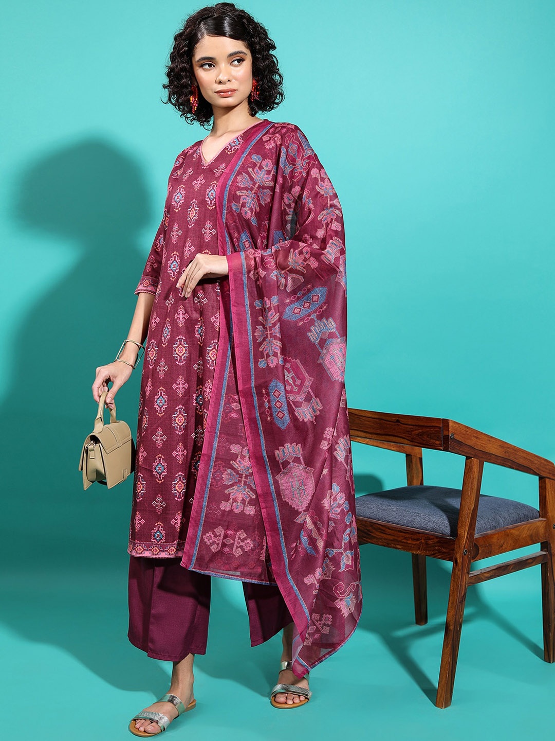 

Vishudh Floral Printed Straight Kurta & Palazzos With Dupatta, Maroon