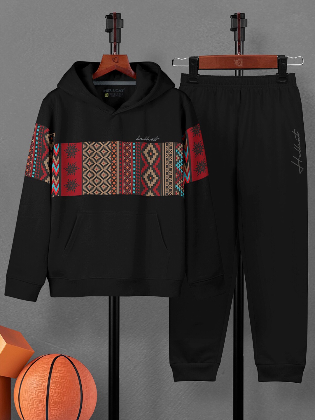 

HELLCAT Boys Printed Hooded T-shirt With Joggers Clothing Set, Black