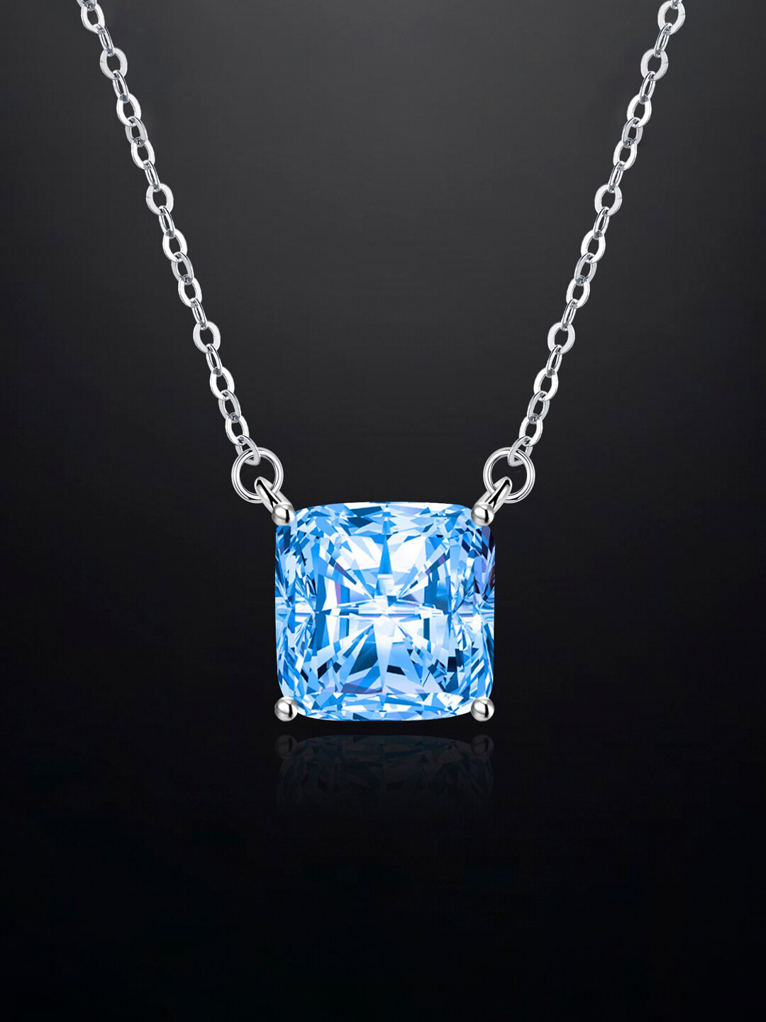 

Designs & You Brass Silver-Plated Chain