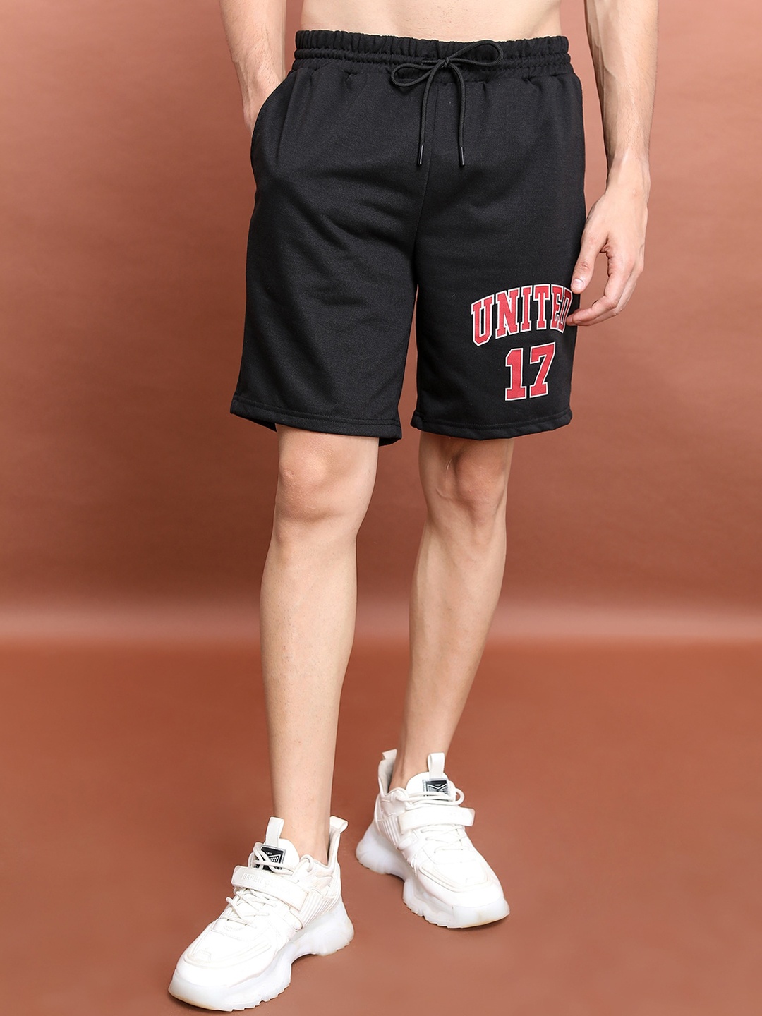 

KETCH Men Typography Printed Mid Rise Shorts, Black