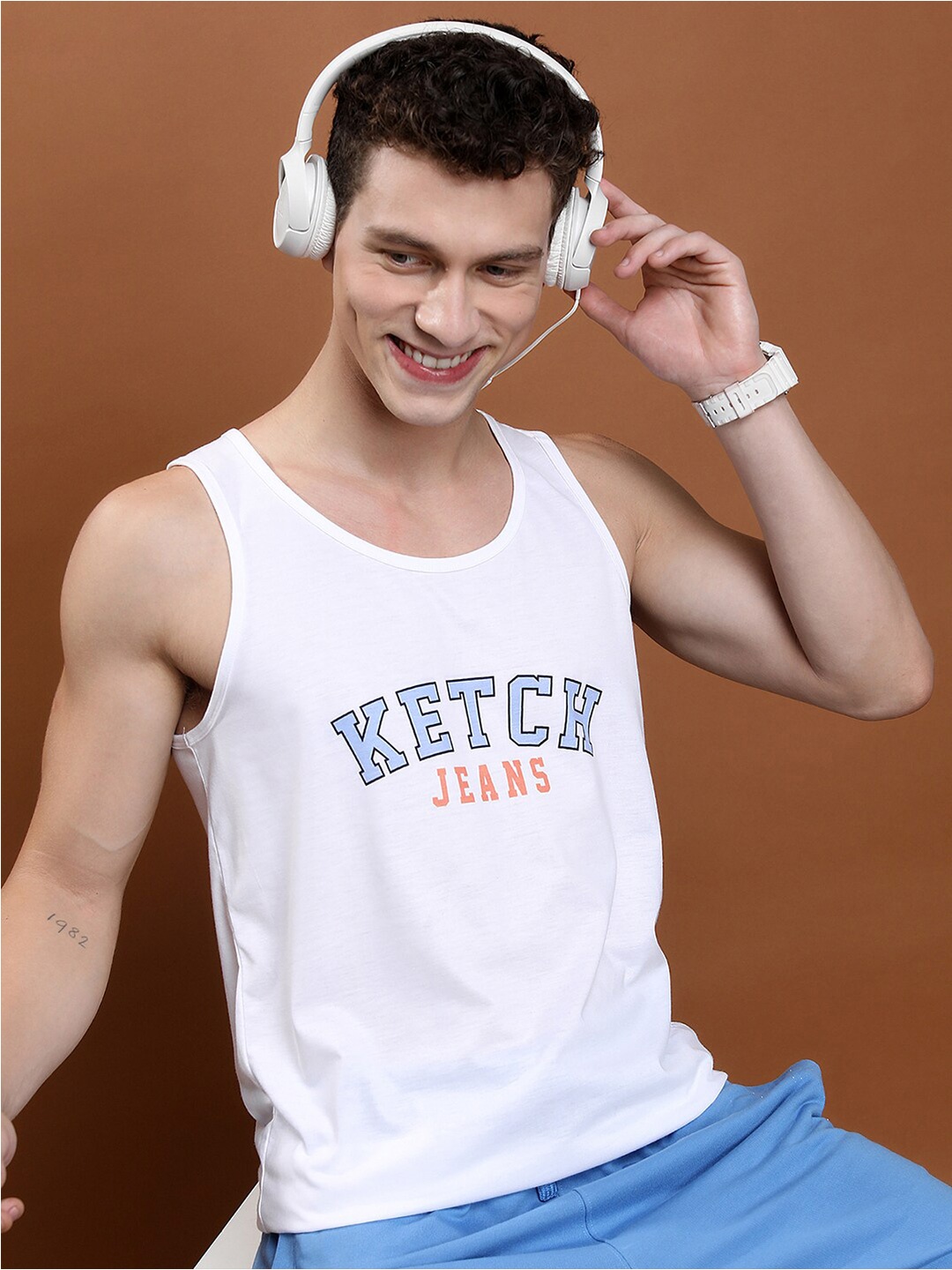 

KETCH Typography Printed Slim Fit Casual T-shirt, White