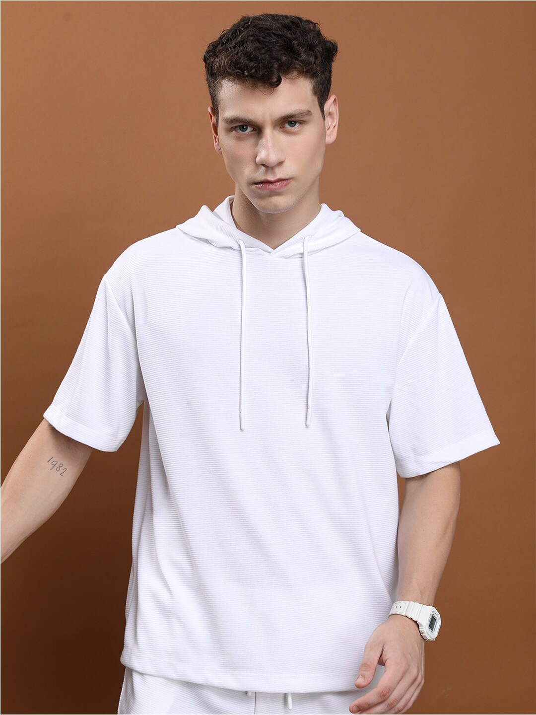 

KETCH Drop Shoulder Sleeves Oversized Popcorn structured Hooded T-shirt, White