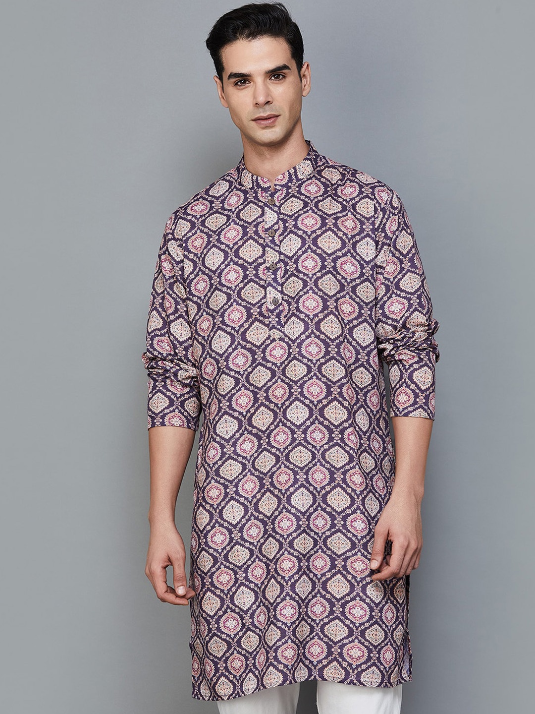 

Melange by Lifestyle Geometric Printed Mandarin Collar Sequinned Straight Kurta, Purple