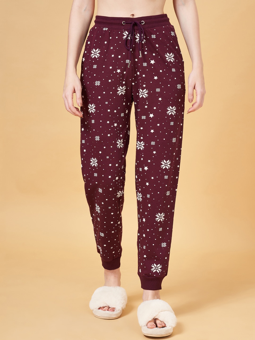 

Dreamz by Pantaloons Women Floral Printed Cotton Lounge Joggers, Burgundy