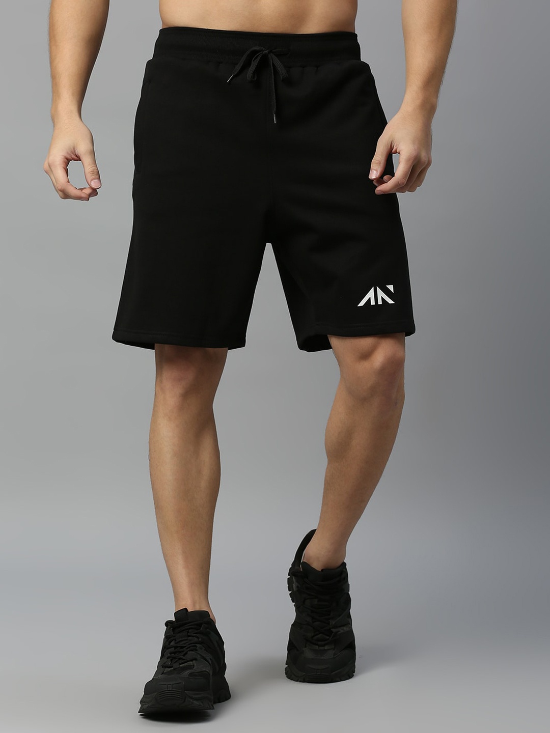 

AESTHETIC NATION Men Mid Rise Training Or Gym Sports Shorts, Black