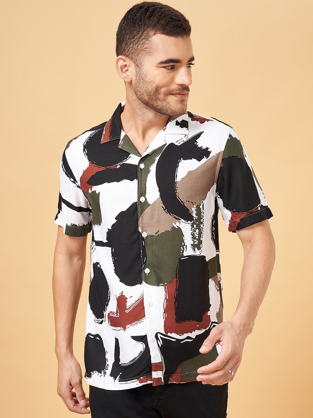 

People Slim Fit Abstract Opaque Printed Casual Shirt, Off white