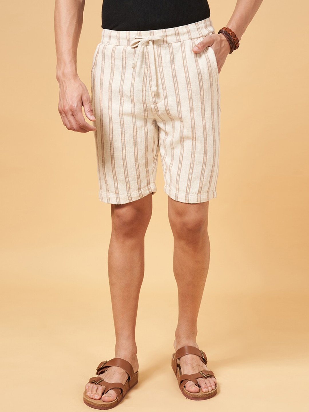 

7 Alt by Pantaloons Men Striped Mid Rise Cotton Slim Fit Shorts, Beige