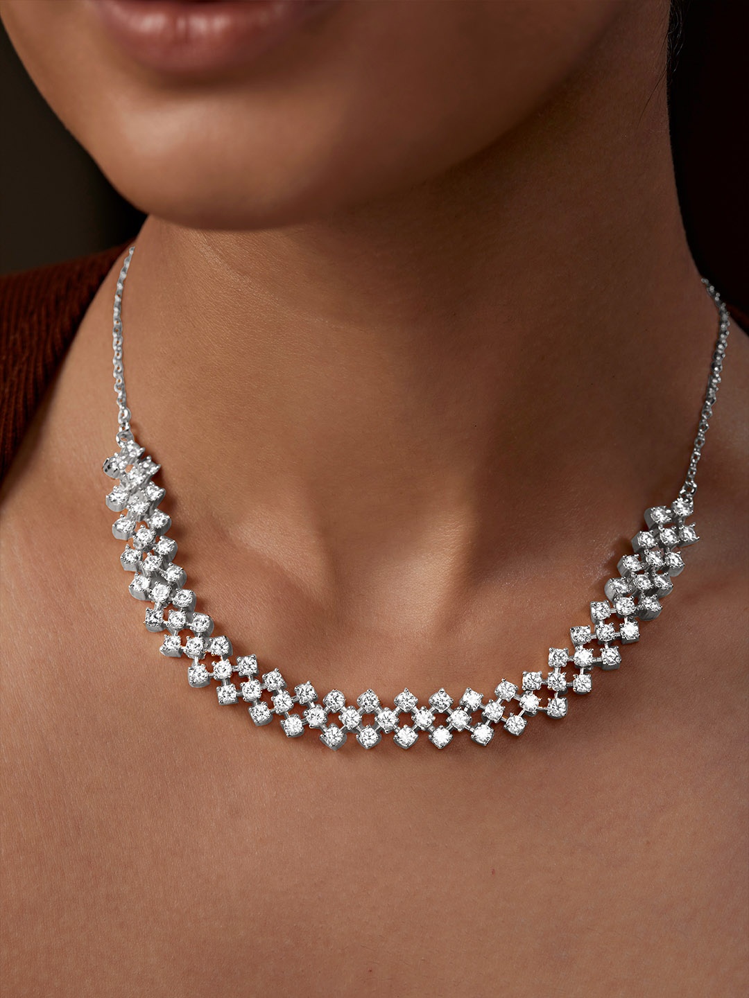 

MINUTIAE Silver-Plated Crystals Studded Necklace