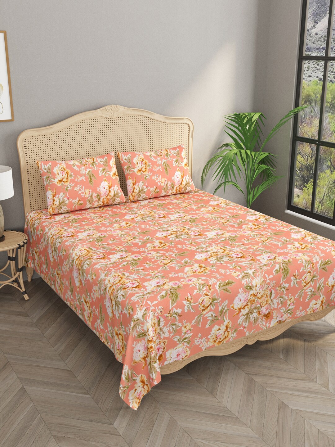 

Gulaab Jaipur Peach-Coloured Floral Egyptian Cotton 1000TC King Bedsheet & 2 Pillow Covers