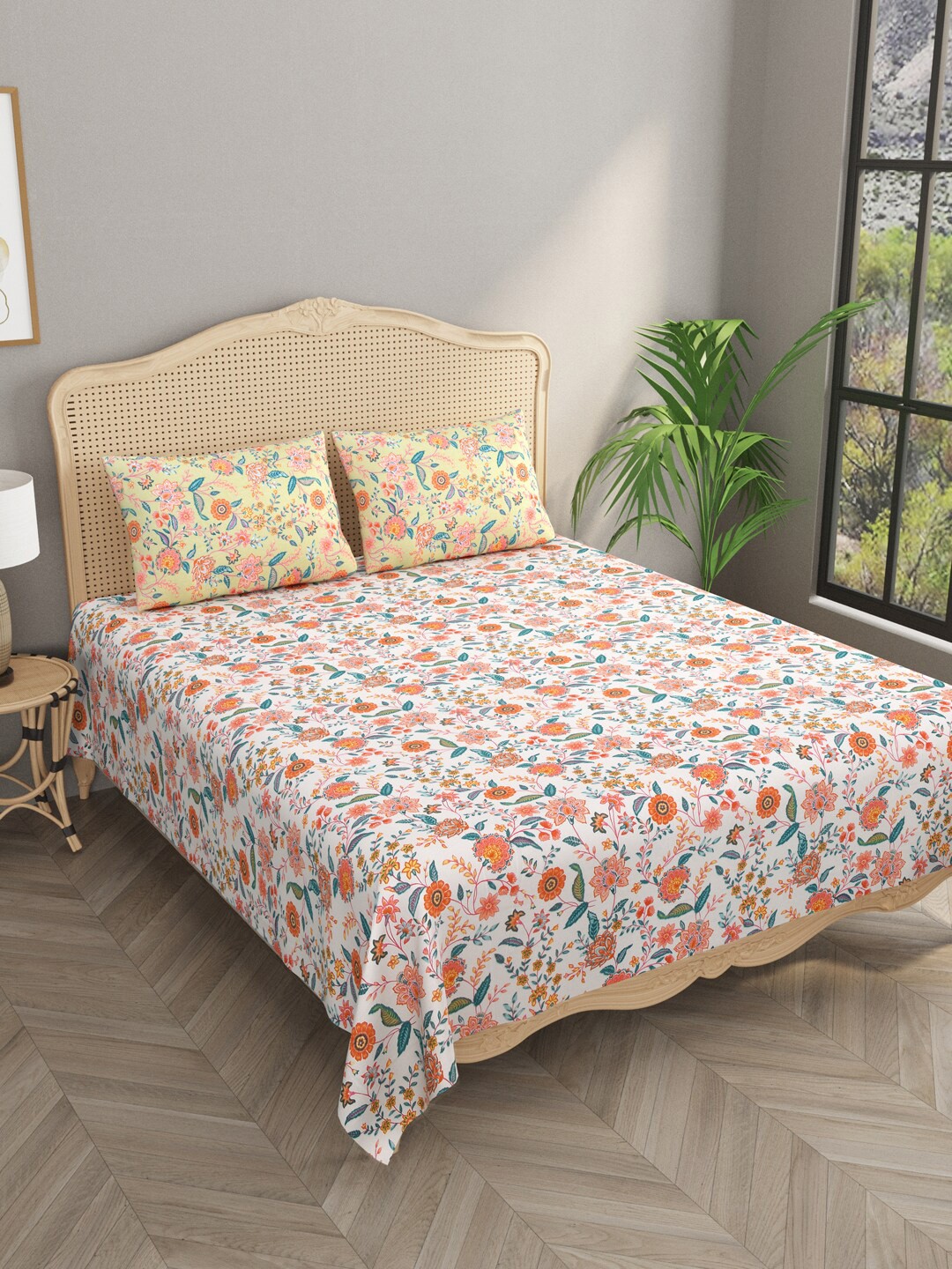

Gulaab Jaipur White Floral 700 TC Cotton King Bedsheet with 2 Pillow Covers