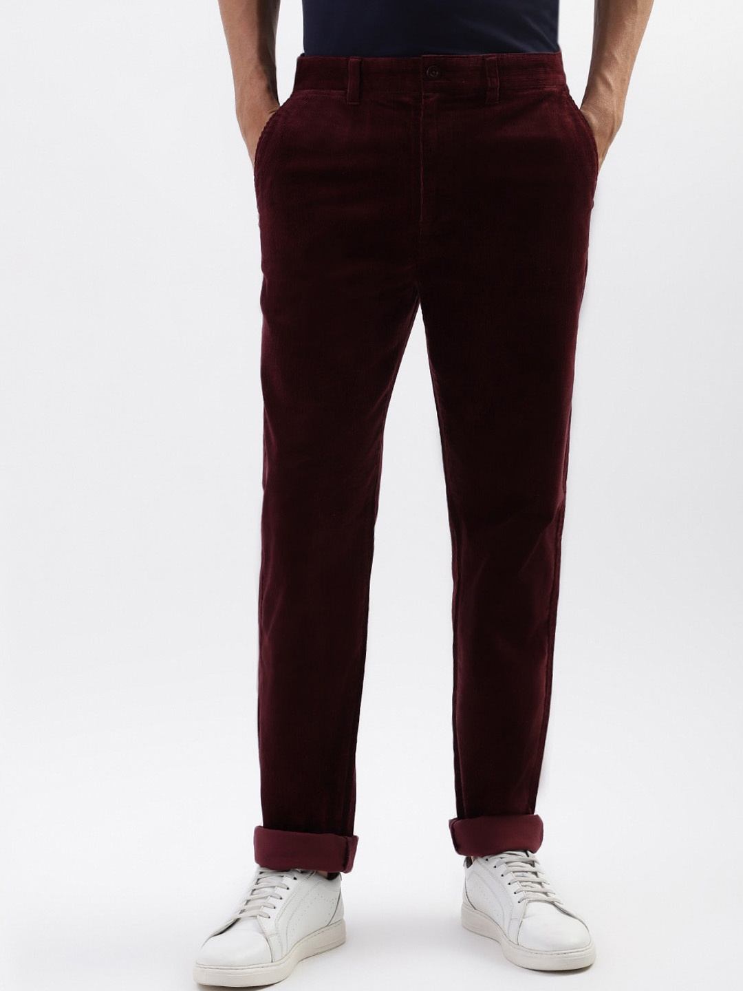 

GANT Men Mid Rise Regular Fit Plain Cotton Chinos Trousers, Burgundy