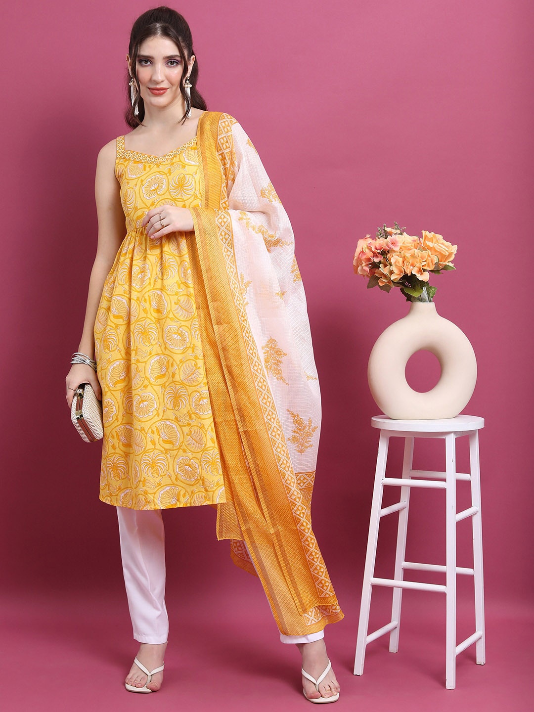 

KETCH Women Yellow Ethnic Motifs Printed Regular Kurta with Trousers & With Dupatta
