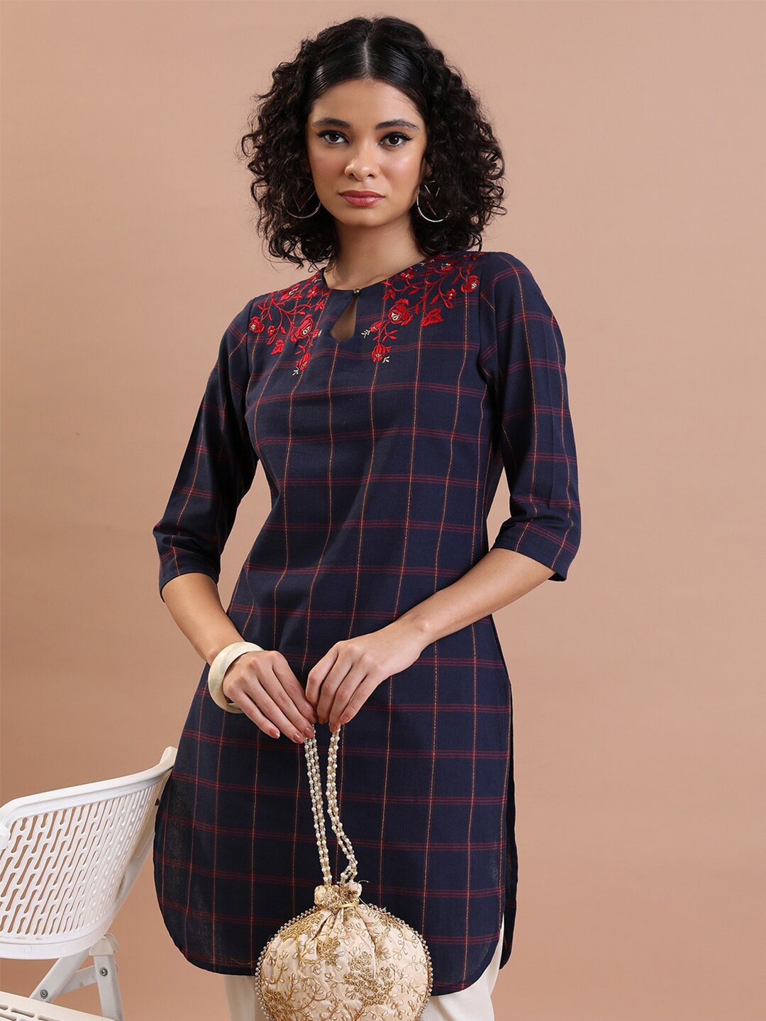 

Vishudh Checked Thread Work Cotton Straight Kurta, Navy blue