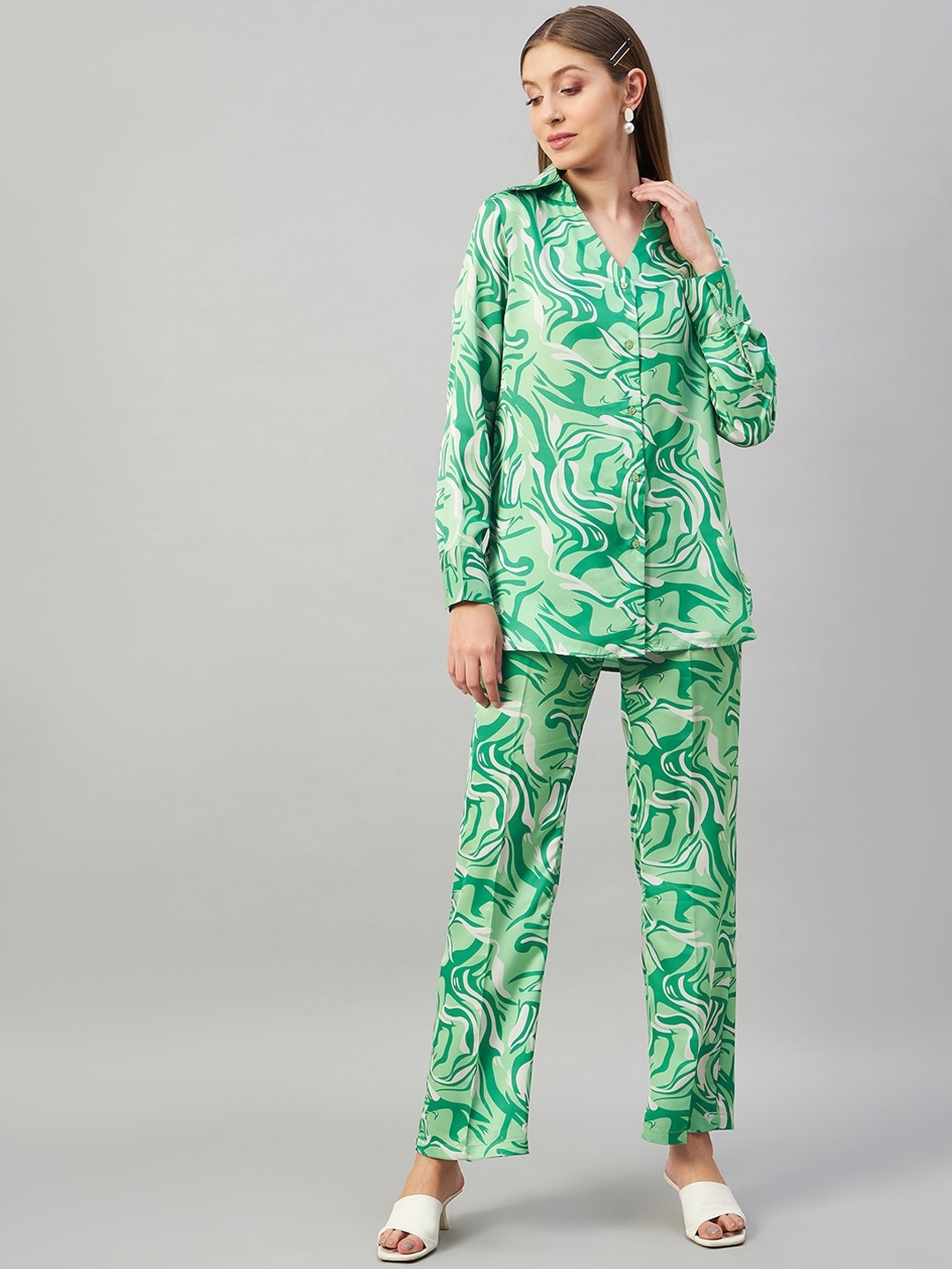 

Chemistry Abstract Printed Shirt Collar Shirt & Trousers, Green