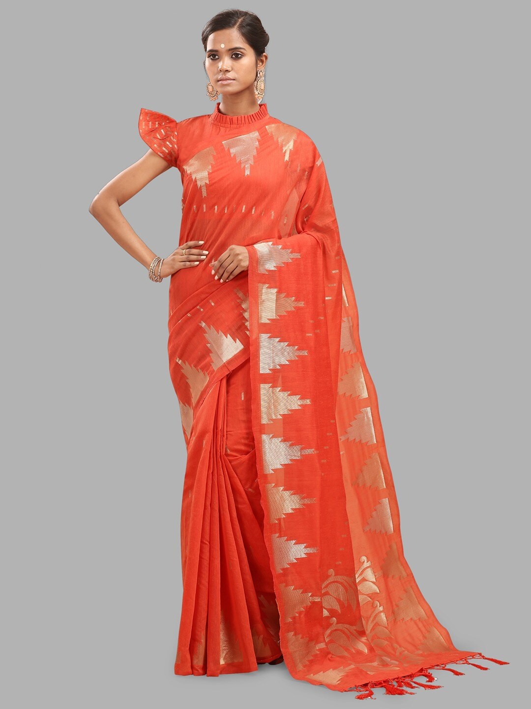 

INsthah Ethnic Motifs Woven Design Zari Silk Cotton Gadwal Saree, Orange