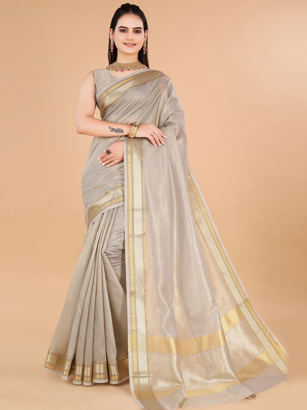 

INsthah Zari Tissue Saree, Grey