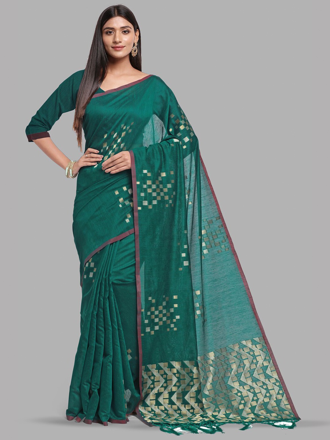 

INsthah Geometric Woven Design Zari Detailed Pure Linen Saree, Green