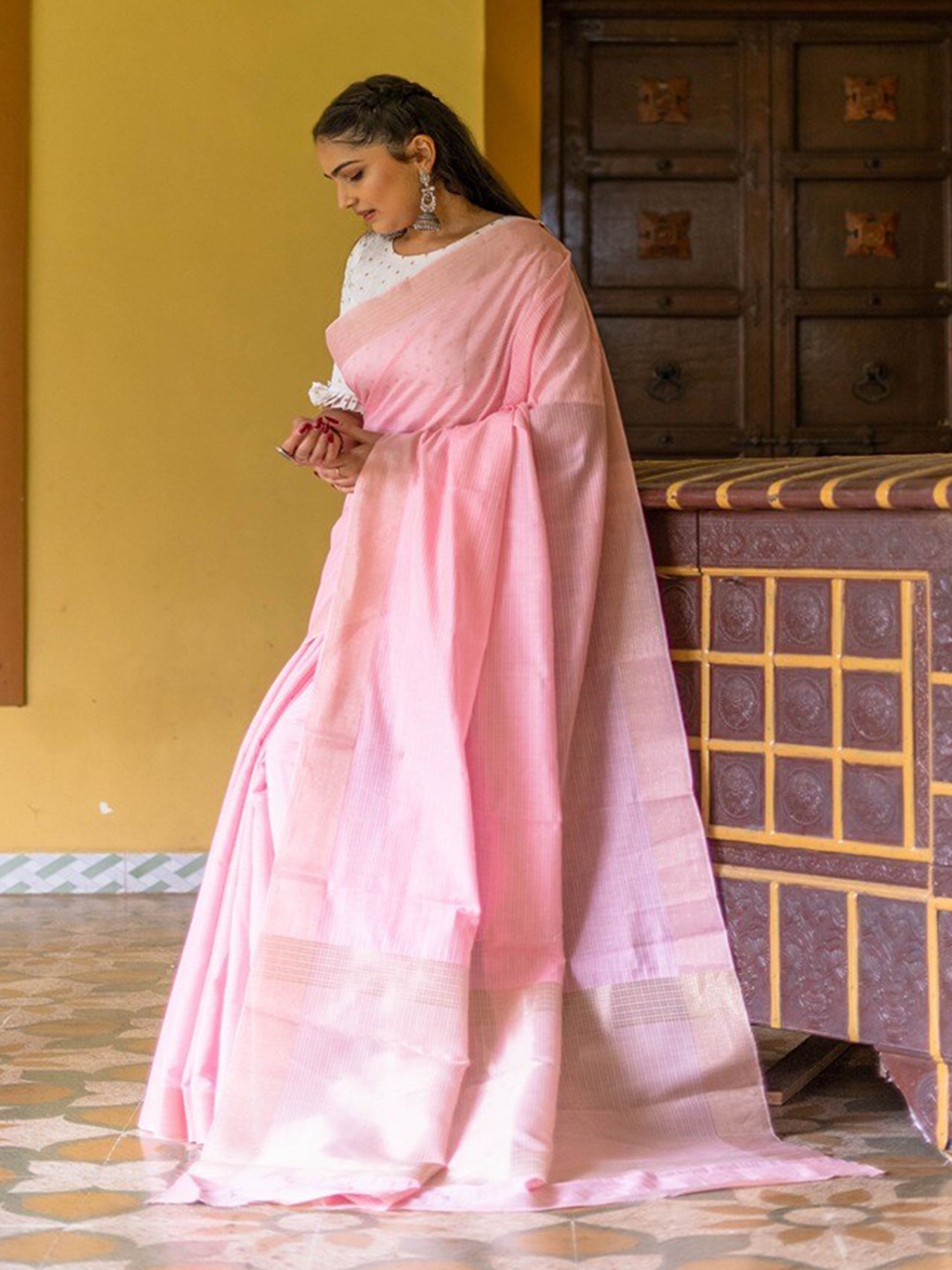 

INsthah Zari Pure Crepe Maheshwari Saree, Pink