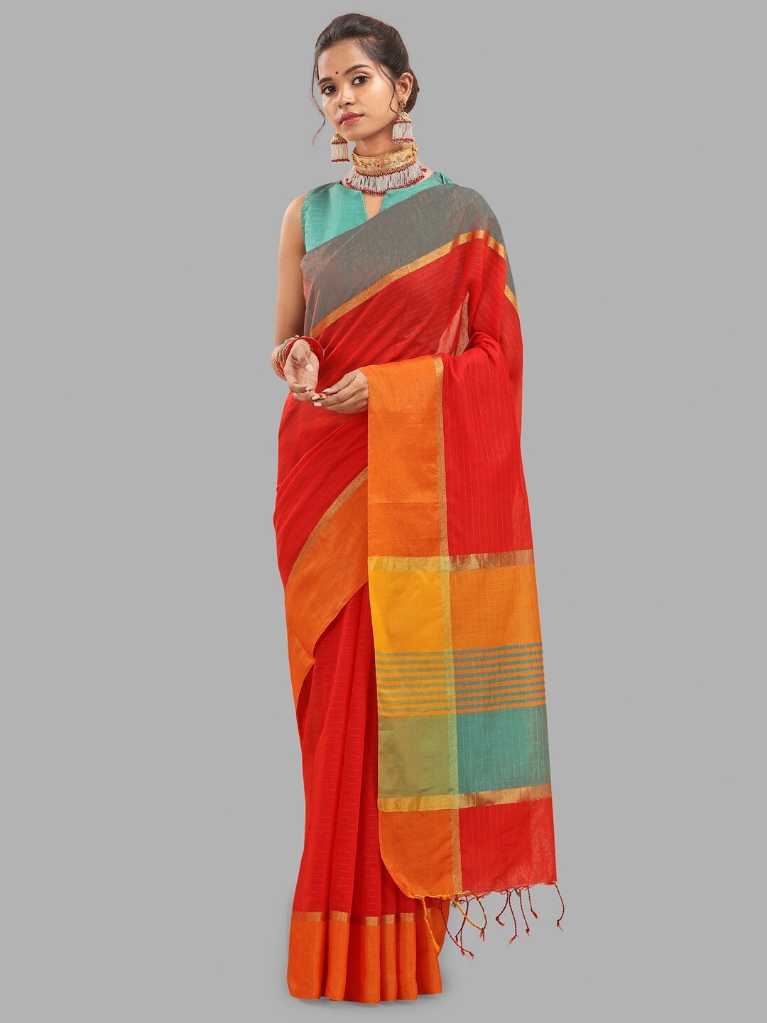 

INsthah Zari Silk Cotton Maheshwari Saree, Red