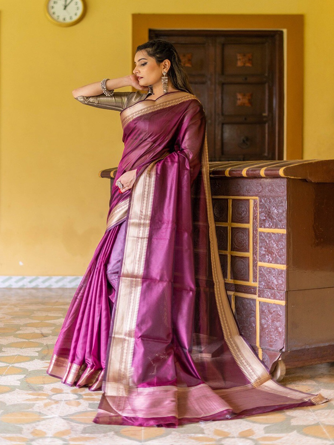 

INsthah Zari Organza Banarasi Saree, Pink
