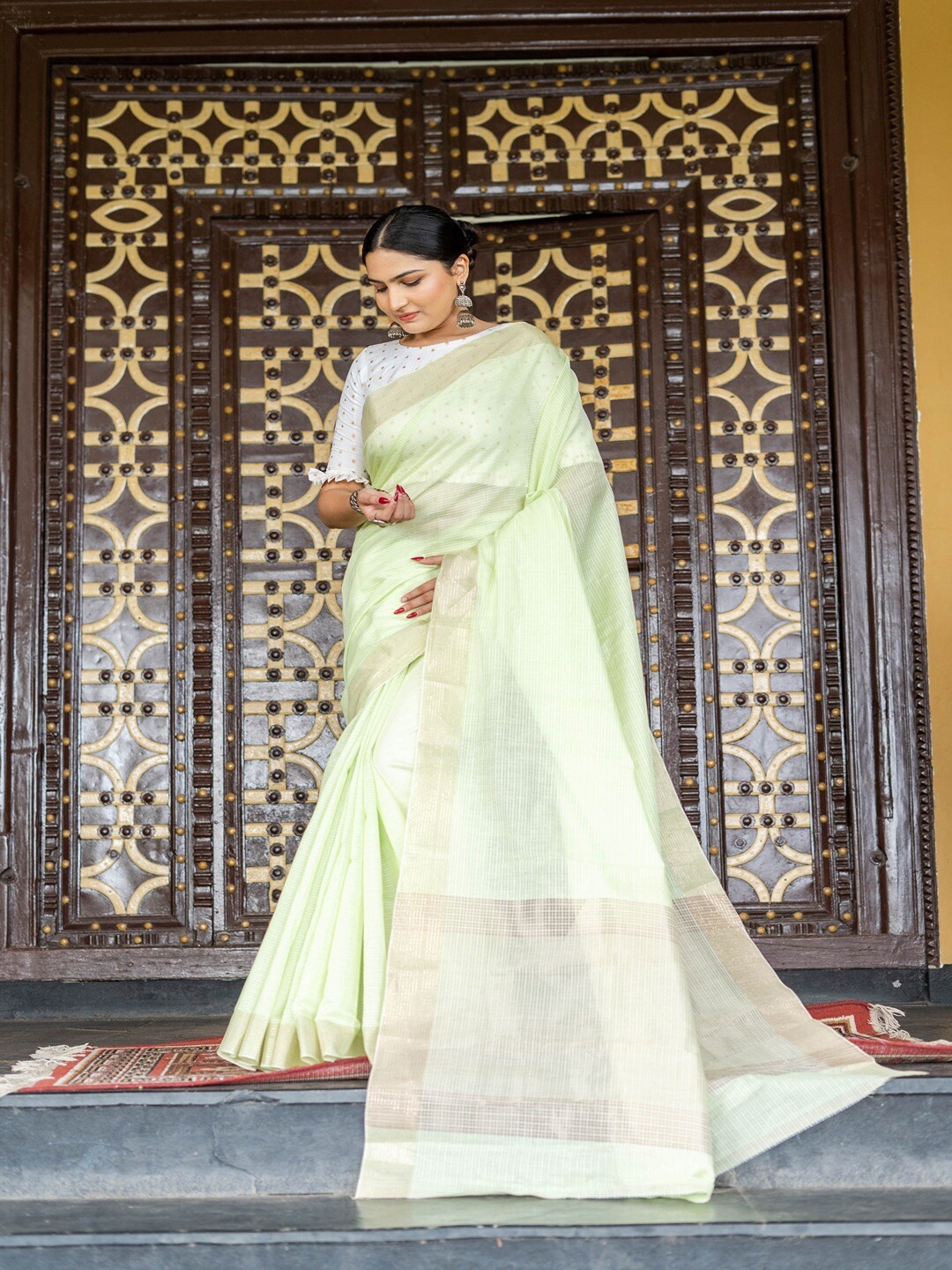 

INsthah Zari Pure Crepe Maheshwari Saree, Green