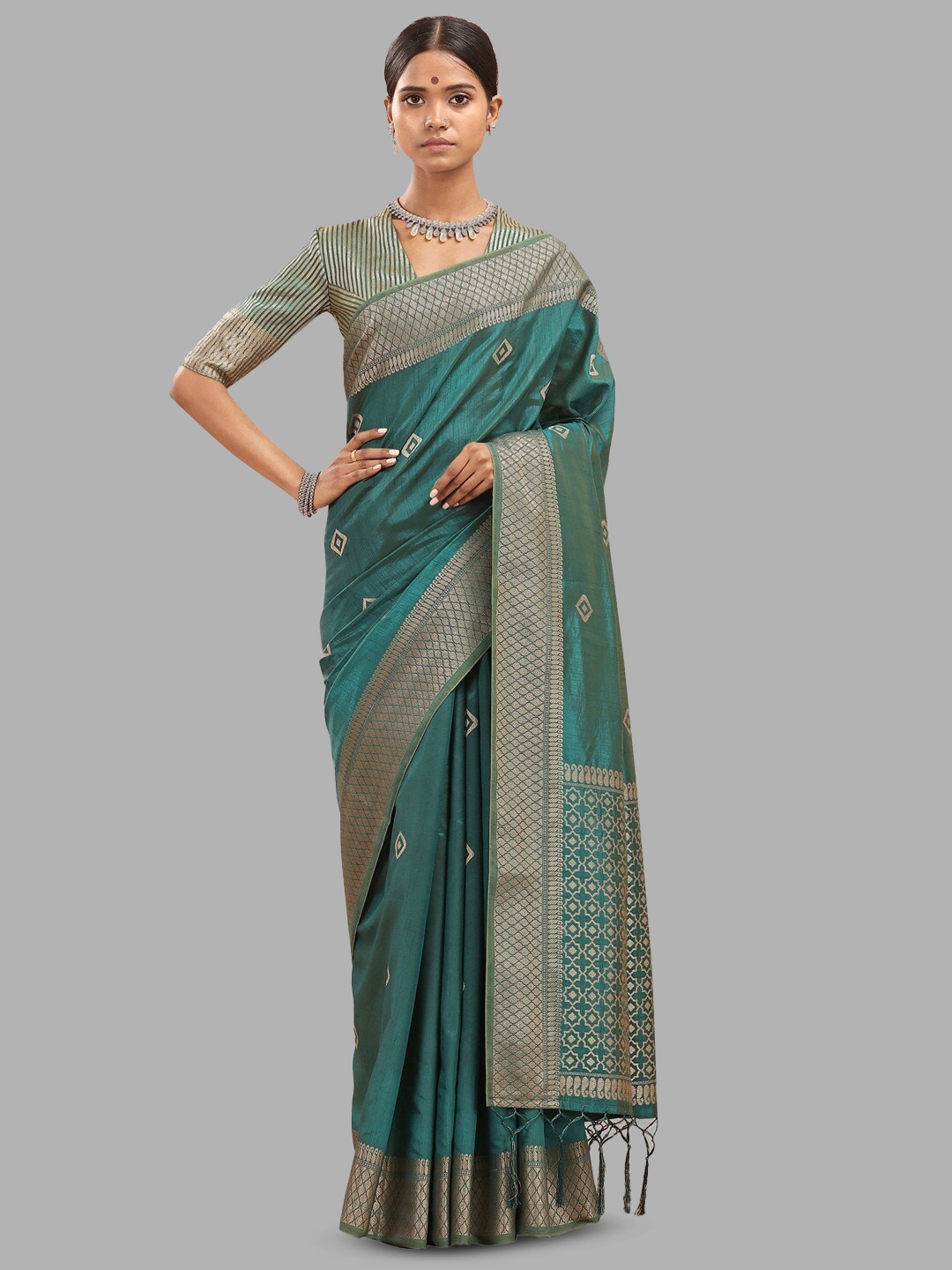 

INsthah Ethnic Motifs Woven Design Zari Pure Silk Banarasi Saree, Green