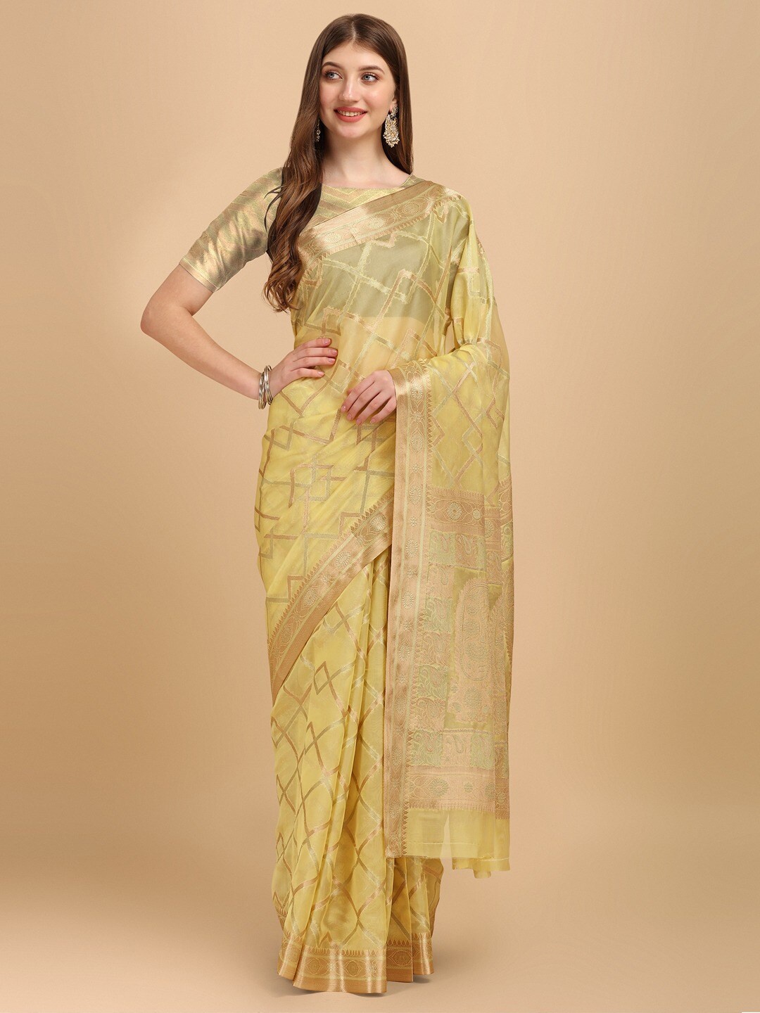 

INsthah Geometric Woven Designed Zari Tissue Banarasi Saree, Yellow