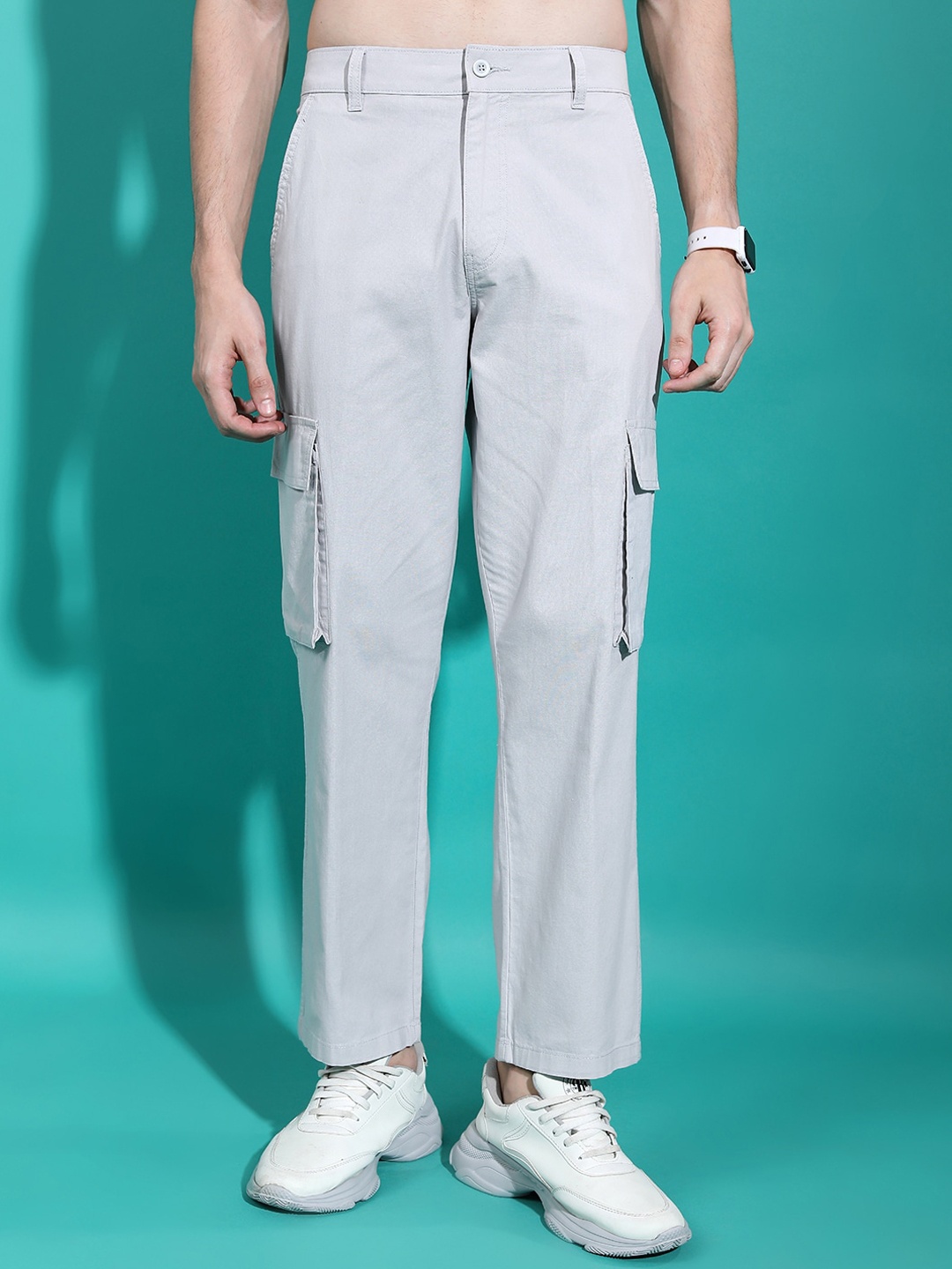 

HIGHLANDER Men Grey Regular Fit Mid-Rise Cotton Cargos
