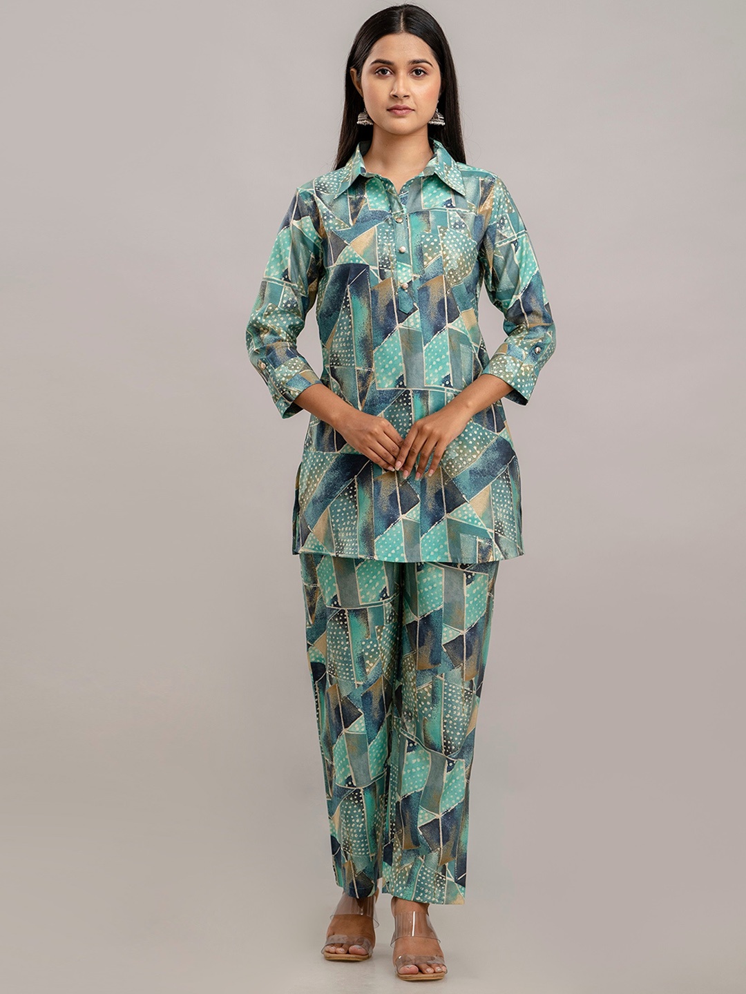 

Charu Printed Shirt With Trousers, Sea green