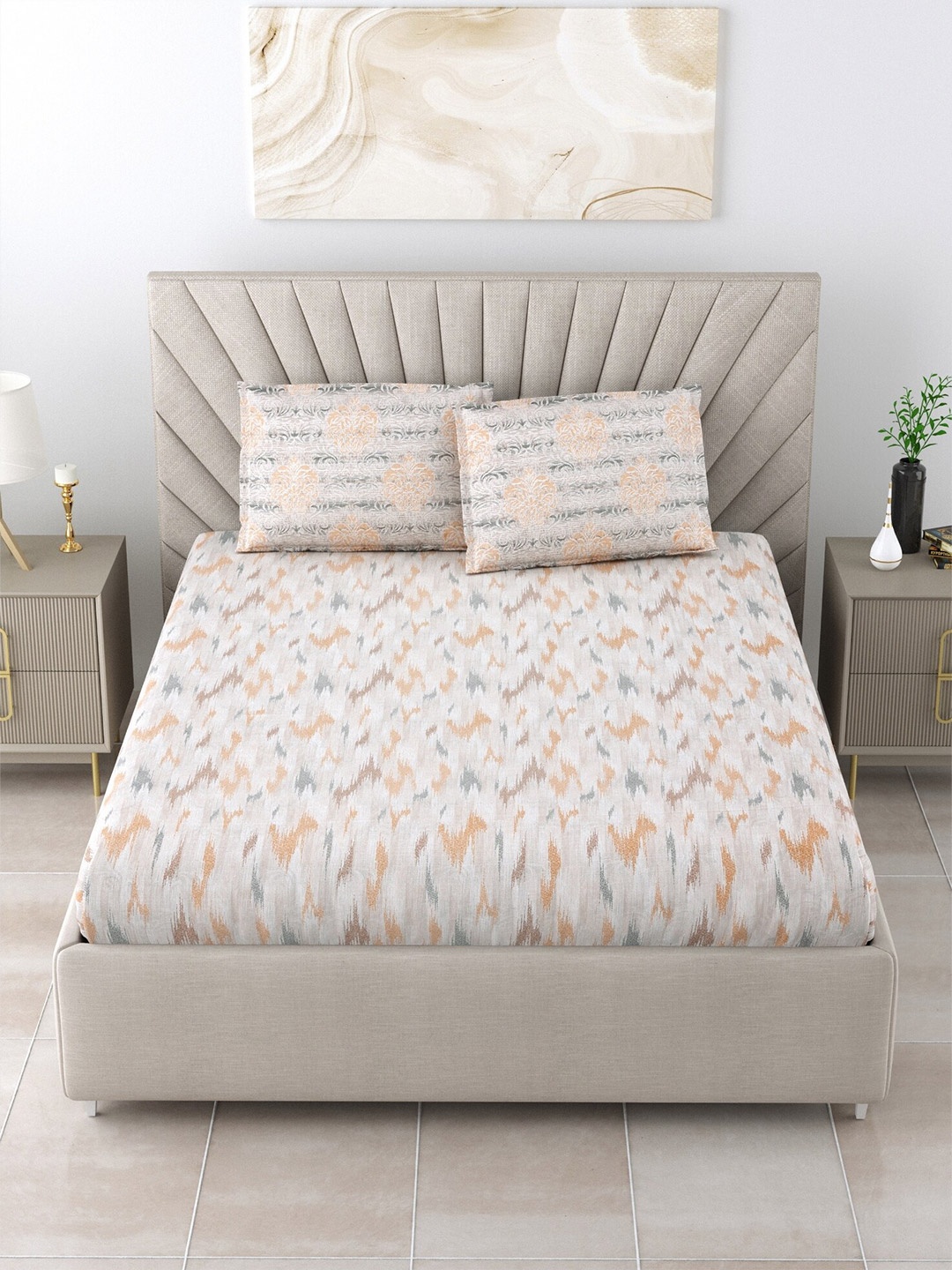 

Salona Bichona Cream Abstract Reversible Pure Cotton 180 TC King Bedsheet &2 Pillow Covers