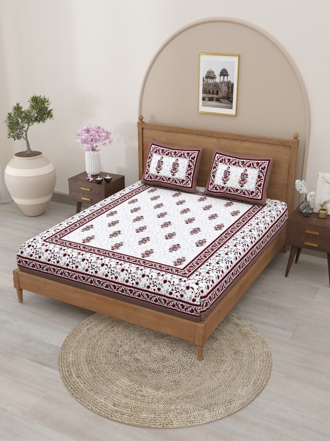 

Salona Bichona Off White Floral Pure Cotton120 TC Queen Bedsheet with 2 Pillow Covers