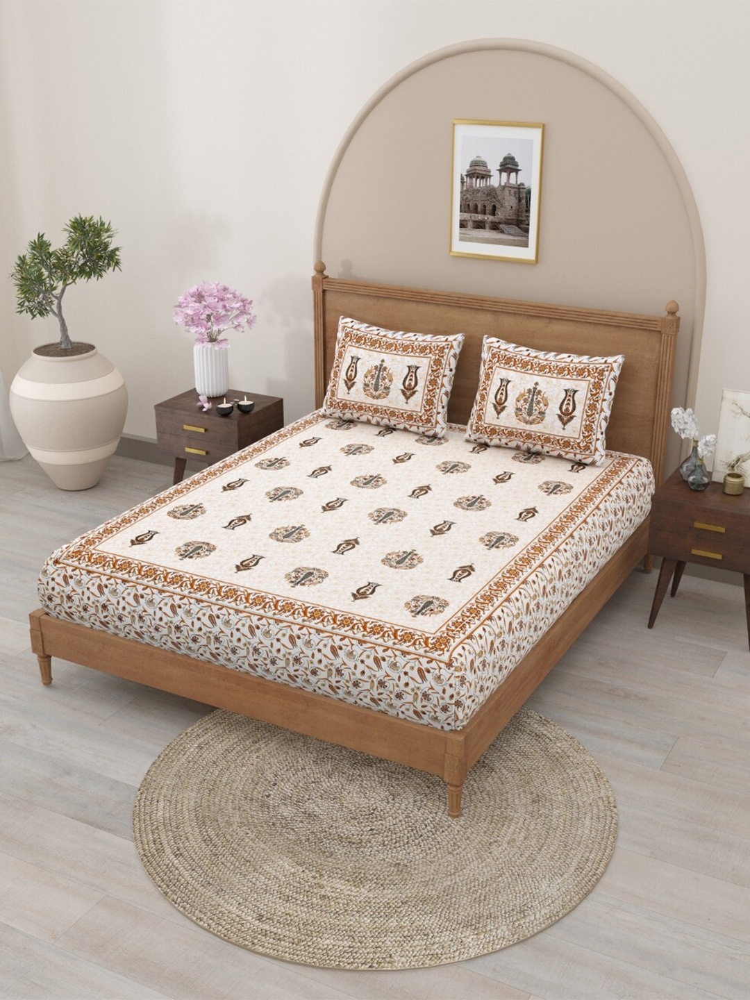 

Salona Bichona Cream-Coloured Pure Cotton 120 TC Queen Bedsheet with 2 Pillow Covers