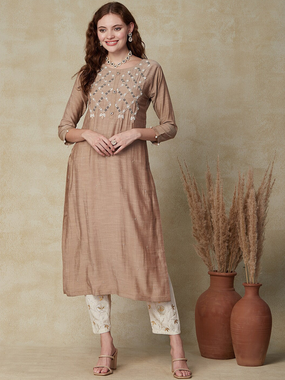 

FASHOR Floral Embroidered Beads And Stones Straight Kurta, Beige